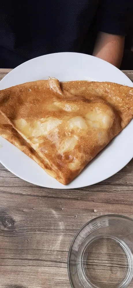 Crêpe Pommes Au Beurre Salé